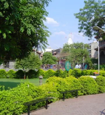5. Lendi Baug